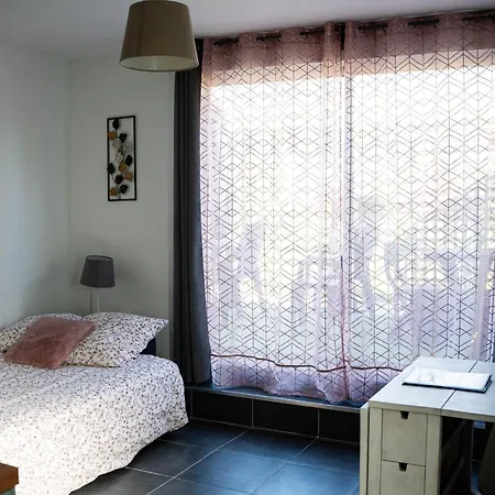 Le Cocon De Lily * Saint-Avit (Charente)